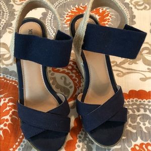 Merona Espadrille wedge shoes size 7 NWOT